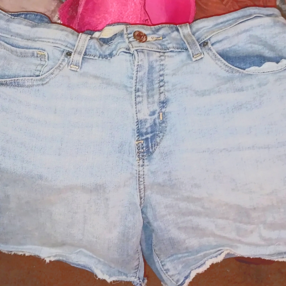 Levi's size 10 shorts light blue